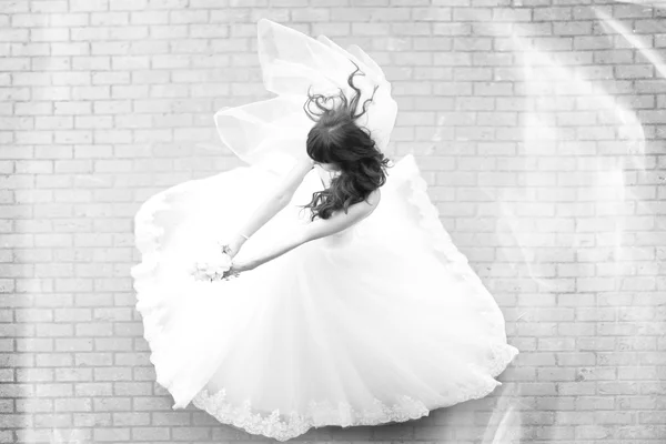 Bride at a wedding in a white dress — Stock Photo, Image