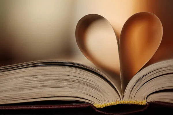 Book paper Heart — Stock Photo, Image