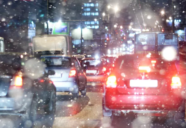 Straße in der Winternacht — Stockfoto