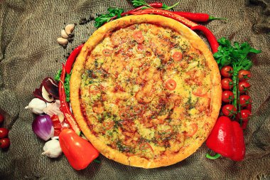 Sebze ve otlar pizza