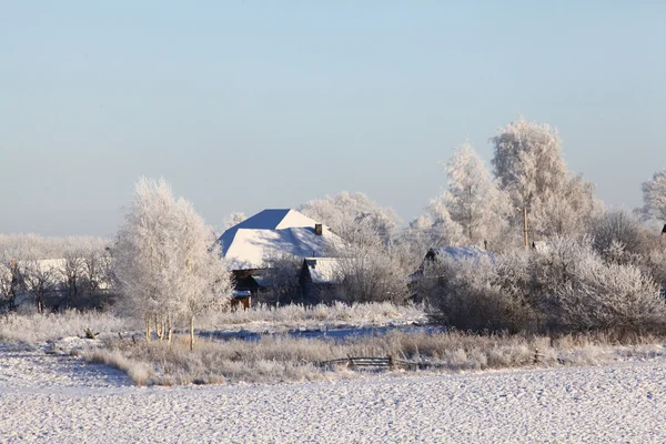 冬の木造住宅 — ストック写真
