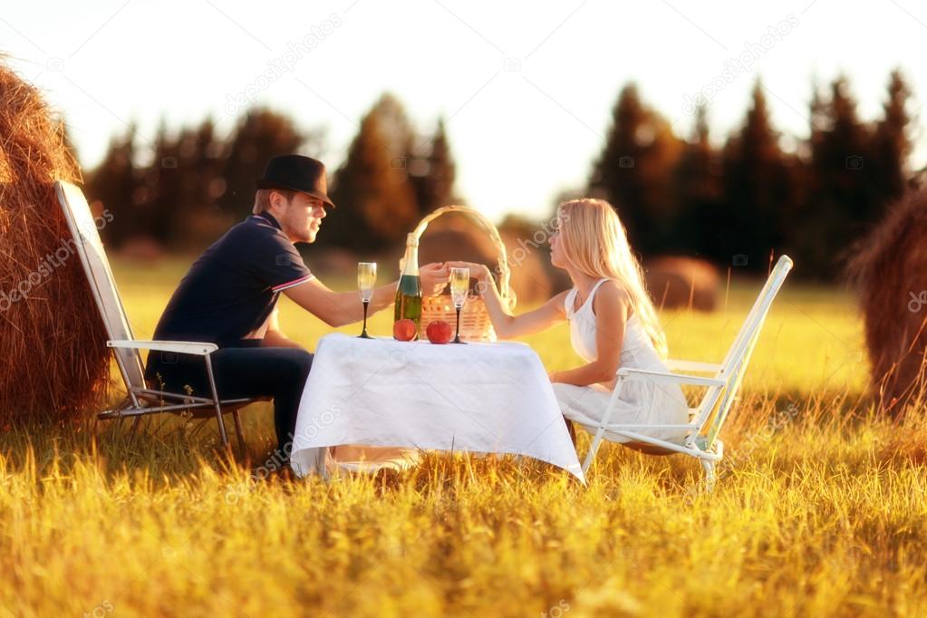 Lovers picnic