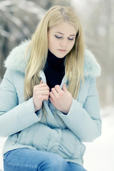 Blond haar meisje — Stockfoto