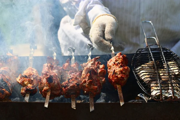 Churrasco espetos — Fotografia de Stock