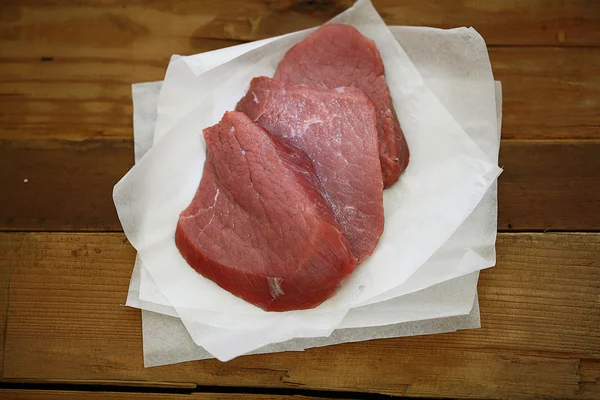 Carne cruda con especias — Foto de Stock