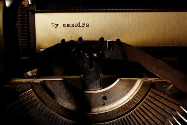 Old inscription on a typewriter — Stock Photo, Image