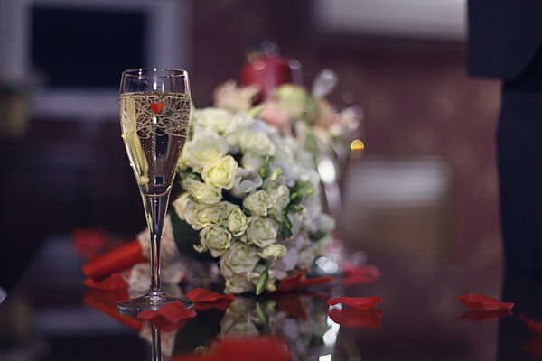 Champagne and wedding bouquet
