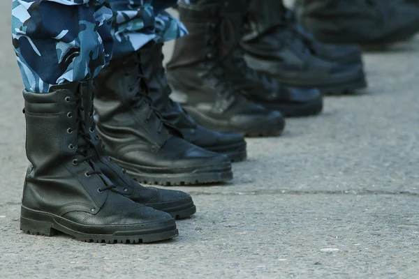 Soldiers boots — Stock Photo, Image