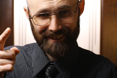 Sakallı Adam