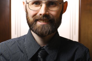 Sakallı Adam