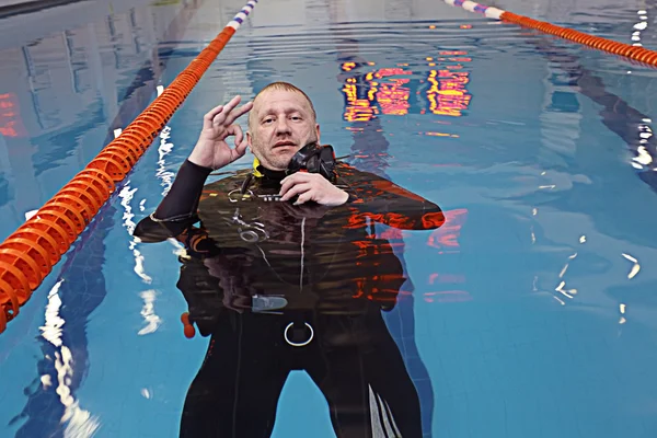 Diver gesturing ok sign — Stock Photo, Image