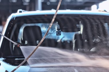 Araba yıkama arkaplansız sıçrama, otomatik servis