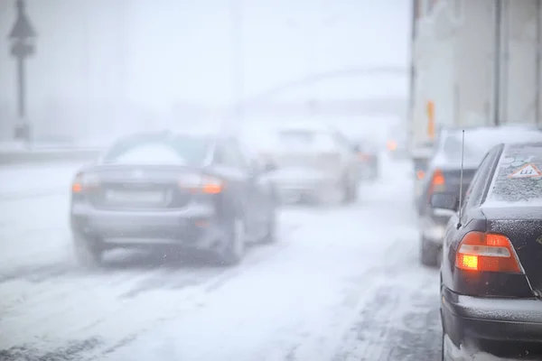 Nevadas Atasco Tráfico Ciudad Invierno Carretera Nieve Fondo Estacional —  Fotos de Stock