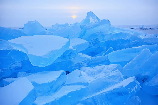 Esmagado Azul Gelo Hummocks Baikal Inverno Fundo — Fotografia de Stock