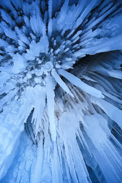 Icicles Fundo Inverno Sazonal Congelado Livre Telhado — Fotografia de Stock
