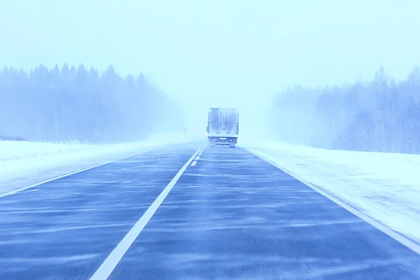 Téli Autópálya Hóesés Háttér Köd Rossz Láthatóság — Stock Fotó