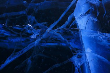 Buz dokusu Baykal 'ı çatlatıyor, soyut arkaplan kış buzu şeffaf mavi