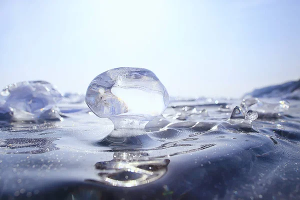 Stuk Ijs Baikal Ijs Natuur Winterseizoen Kristal Water Transparant Buiten — Stockfoto