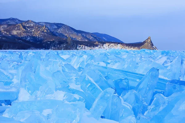 Verpletterd Blauw Ijs Hummocks Baikal Winter Achtergrond — Stockfoto