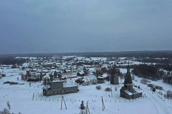 Houten Kerk Winter Bovenaanzicht Landschap Russisch Noord Architectuur — Stockfoto