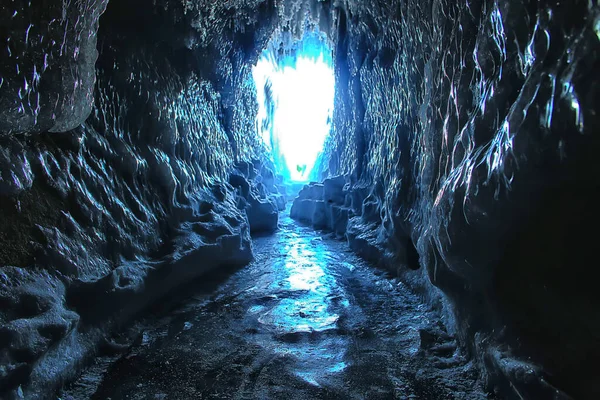 Isgrotta Vinter Frusen Natur Bakgrund Landskap — Stockfoto