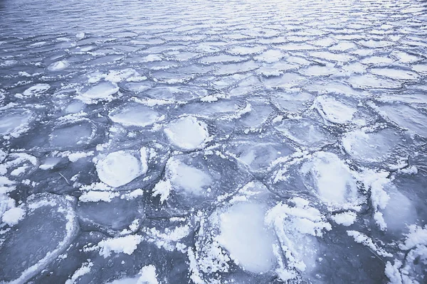 Bevroren Zee Ijs Ronde Stukken Oceaan Achtergrond Winter Klimaat Kust — Stockfoto