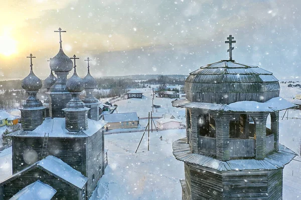 Biserica Lemn Iarna Top Vedere Peisaj Rusesc Nord Arhitectura — Fotografie, imagine de stoc