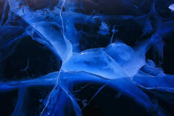 氷のテクスチャクラックバイカル抽象的な背景冬の氷透明ブルー — ストック写真