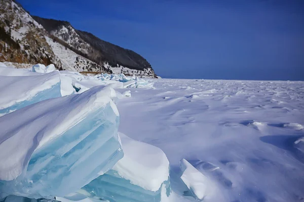 Pedaço Baikal Gelo Gelo Natureza Inverno Temporada Água Cristalina Transparente — Fotografia de Stock