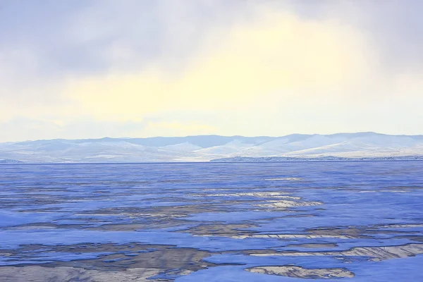Χειμερινό Τοπίο Olkhon Νησί Λίμνη Baikal Ταξίδια Ρωσία — Φωτογραφία Αρχείου