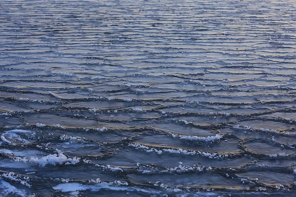 Frysning Havsis Runda Bitar Hav Bakgrund Vinter Klimat Kust — Stockfoto