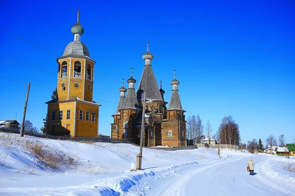 Dřevěný Kostel Ruské Severní Krajině Zimě Architektura Historické Náboženství Křesťanství — Stock fotografie