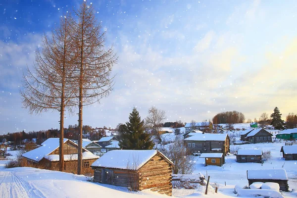 Χειμερινό Τοπίο Ρωσικό Χωριό Βόρεια Ξύλινο Σπίτι Royalty Free Φωτογραφίες Αρχείου