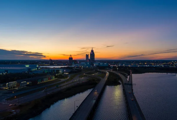 Horizonte Del Centro Mobile Alabama Atardecer Noviembre 2021 — Foto de Stock