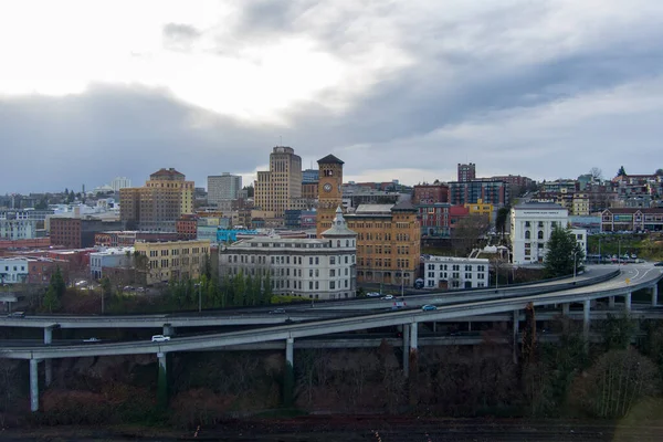 Tacoma şehir merkezi, Washington limanı Aralık 2021 