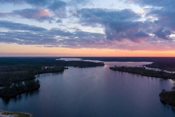 Flygfoto Över Big Creek Lake Nära Mobile Alabama Vid Solnedgången — Stockfoto