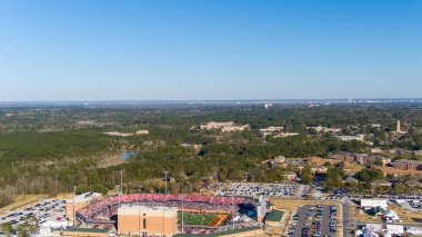 Şubat 2022 'de Hancock Whitney Stadyumu' ndaki son sınıf maçının hava görüntüsü.