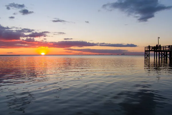 Sonnenuntergangsreflexion Der Mobile Bay Von Daphne Alabama Bayfront Park — Stockfoto