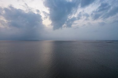 Mobile Körfezi, Alabama 'daki fırtınanın havadan görüntüsü 