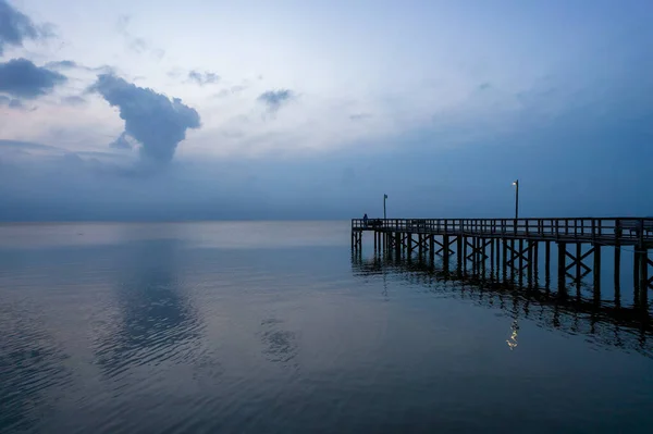 Pier Mobile Bay Daphne Alabama Bayfront Park Evening April Storm — стокове фото