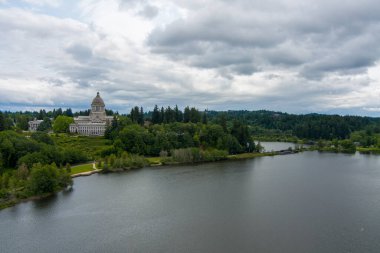 2022 Haziran 'ında Olympia, Washington' daki başkent binası. 