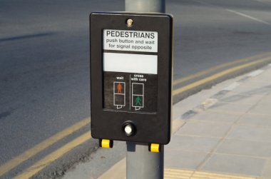 trafik ışıkları ile yeşil ışık yaktı