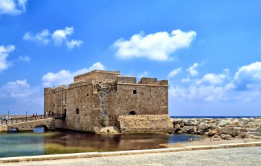 Kıbrıs Paphos kale bağlantı noktası