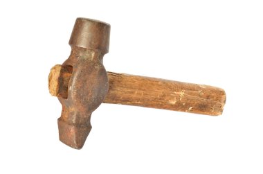 Çekiç beyaz arkaplanda izole edildi