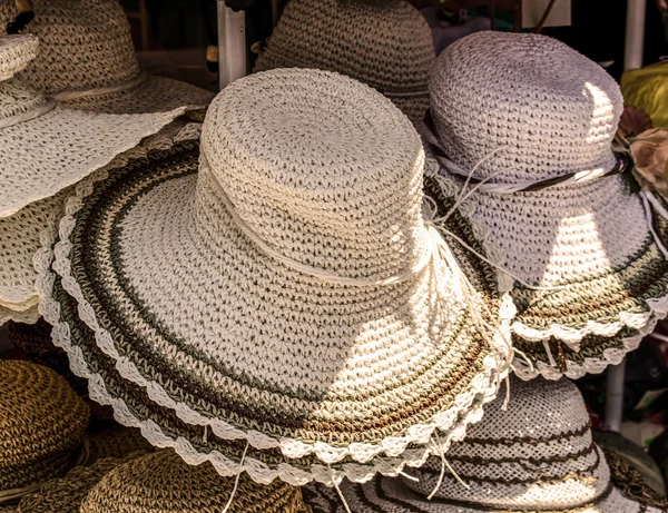 Cappelli di paglia — Foto Stock