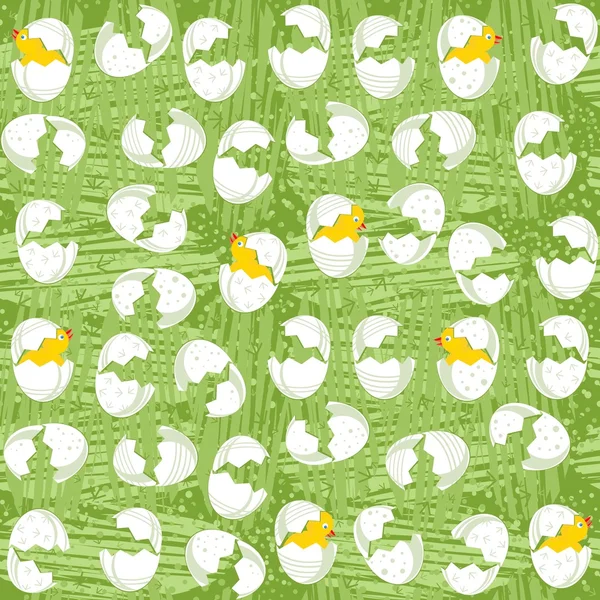Desordenado roto blanco modelado huevos de Pascua con pollitos en verde prado fondo vacaciones patrón sin costuras — Vector de stock