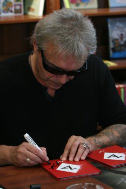 Konstantin kinchev, müzisyen