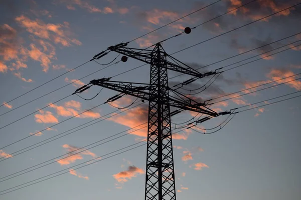 High Voltage Power Line Clouds Sunset — Fotografia de Stock