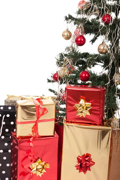 Christmas Tree and Gifts. Over white background. — Stock Photo, Image