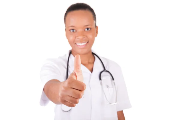 Femme afro-américaine médecin sur fond blanc — Photo